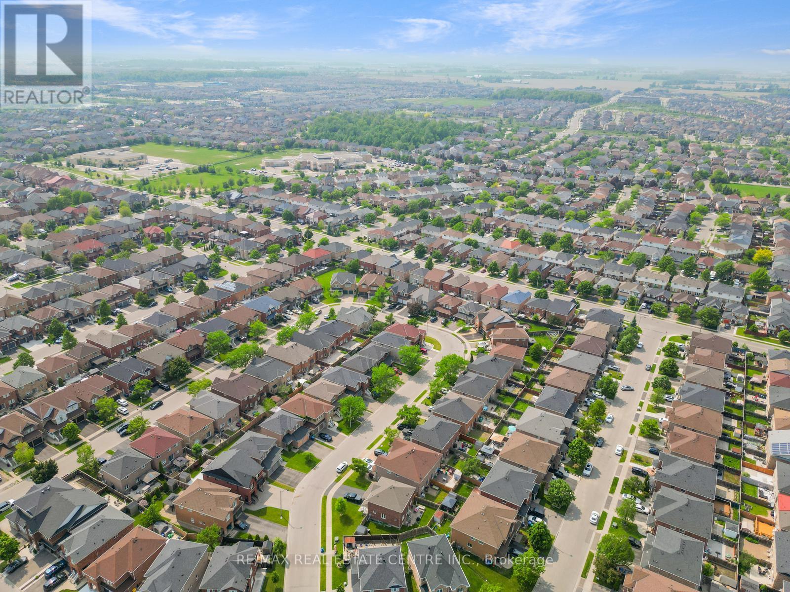 26 Ferncastle Crescent, Brampton (Fletcher's Meadow), Ontario  L7A 3P2 - Photo 47 - W12208554