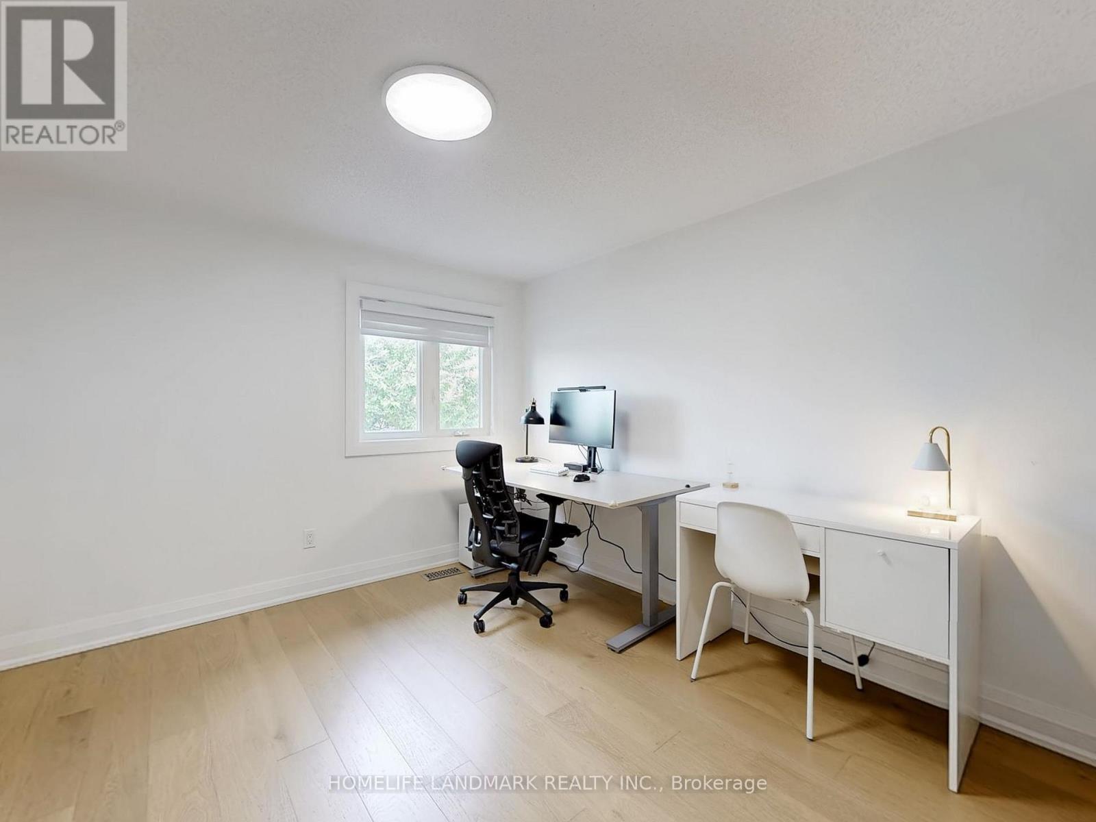 168 Kingsbridge Garden Circle, Mississauga (Hurontario), Ontario  L5R 1T5 - Photo 23 - W12208558