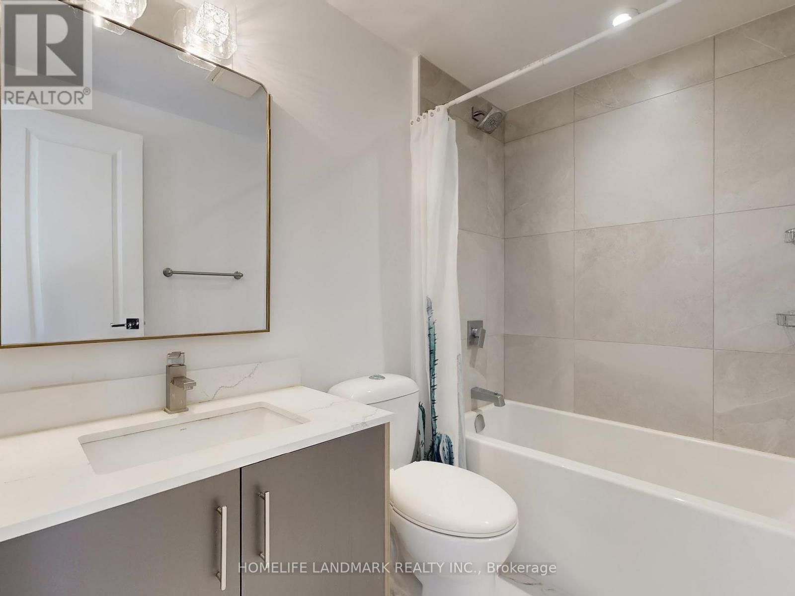 168 Kingsbridge Garden Circle, Mississauga (Hurontario), Ontario  L5R 1T5 - Photo 26 - W12208558
