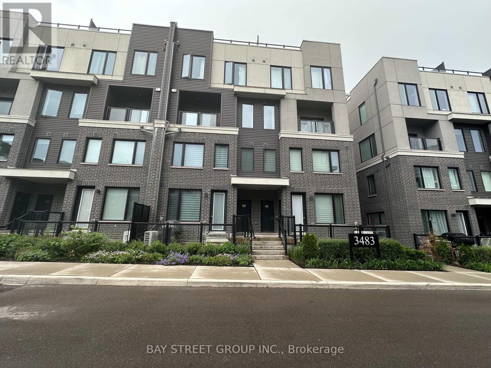 3 - 3483 Widdicombe Way, Mississauga, Ontario  L5L 2M5 - Photo 1 - W12208564