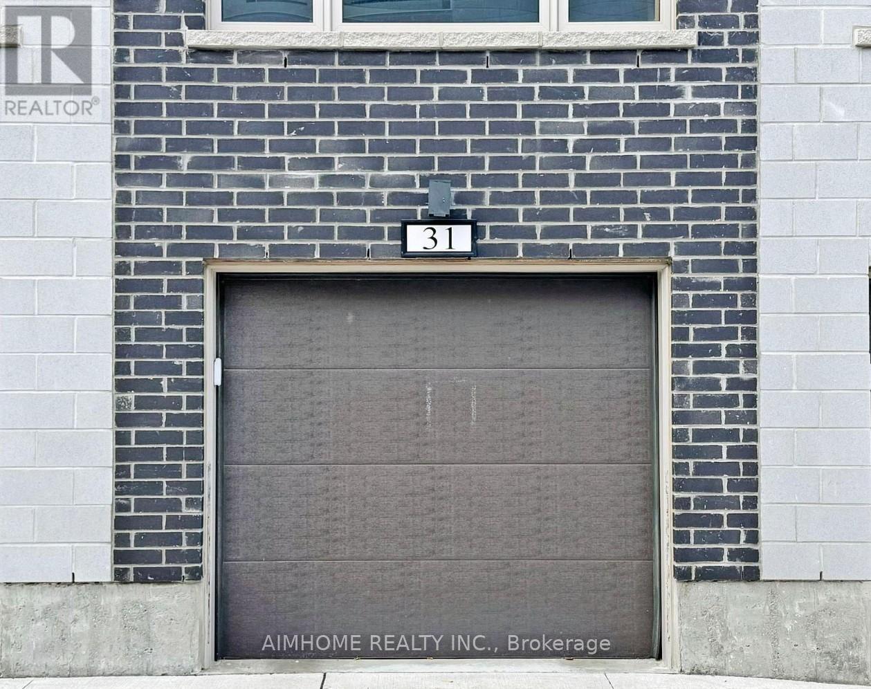 31 Frederick Tisdale Drive, Toronto (Downsview-Roding-Cfb), Ontario  M3K 0C4 - Photo 17 - W12208567