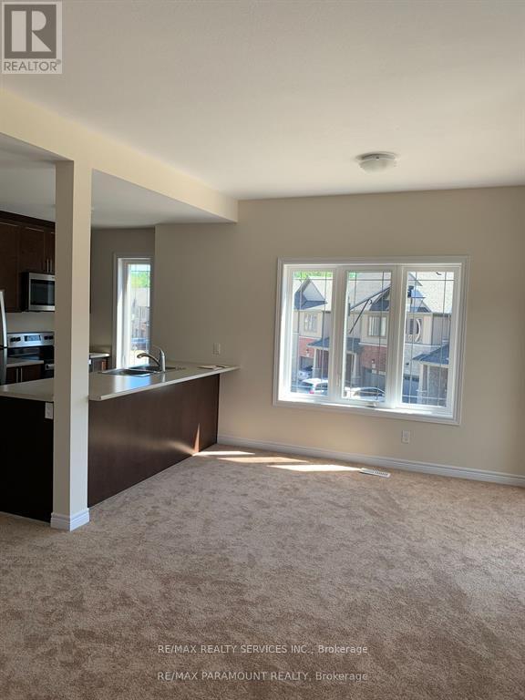 171 - 77 Diana Avenue, Brantford, Ontario  N3T 0R6 - Photo 3 - X12208545