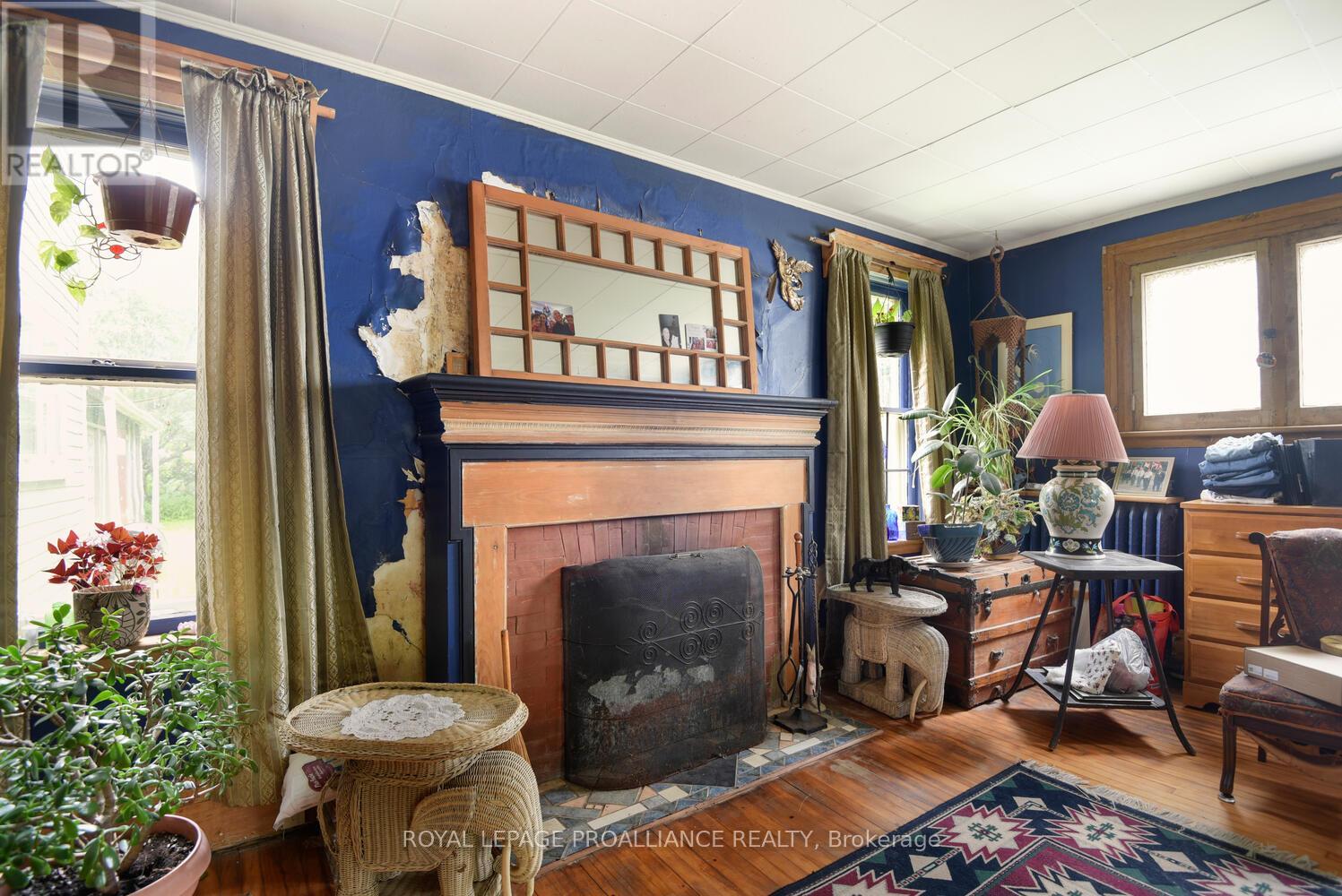 77 Ormond Street, Brockville, Ontario  K6V 2K7 - Photo 18 - X12208575