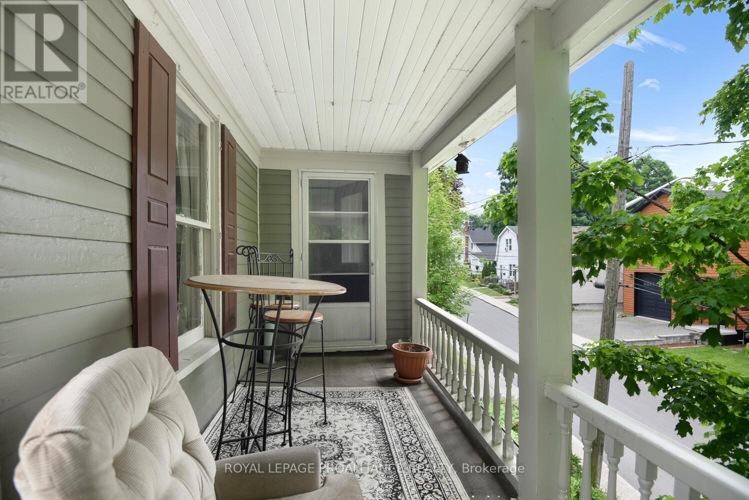 77 Ormond Street, Brockville, Ontario  K6V 2K7 - Photo 25 - X12208575