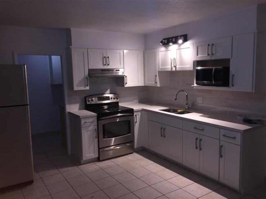 13019-13021 106 Avenue, Surrey, British Columbia  V3T 2C2 - Photo 2 - R3012931