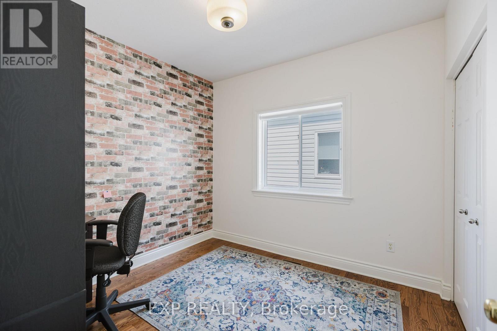 29 Castle Glen Crescent, Ottawa, Ontario  K2L 4G9 - Photo 20 - X12208573