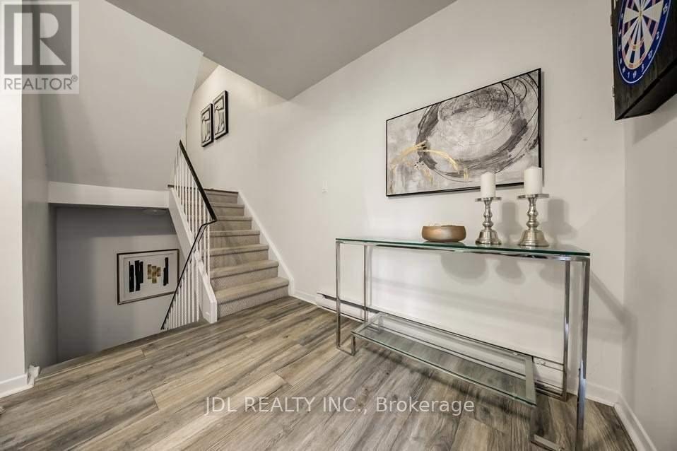 Room 3-Th19 - 130 Clinton Street, Toronto, Ontario  M6G 2Y3 - Photo 12 - C12208577