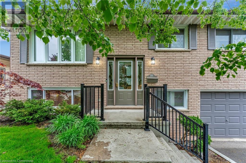 25 Grenadier Road, Cambridge, Ontario  N1R 6E8 - Photo 1 - 40733968