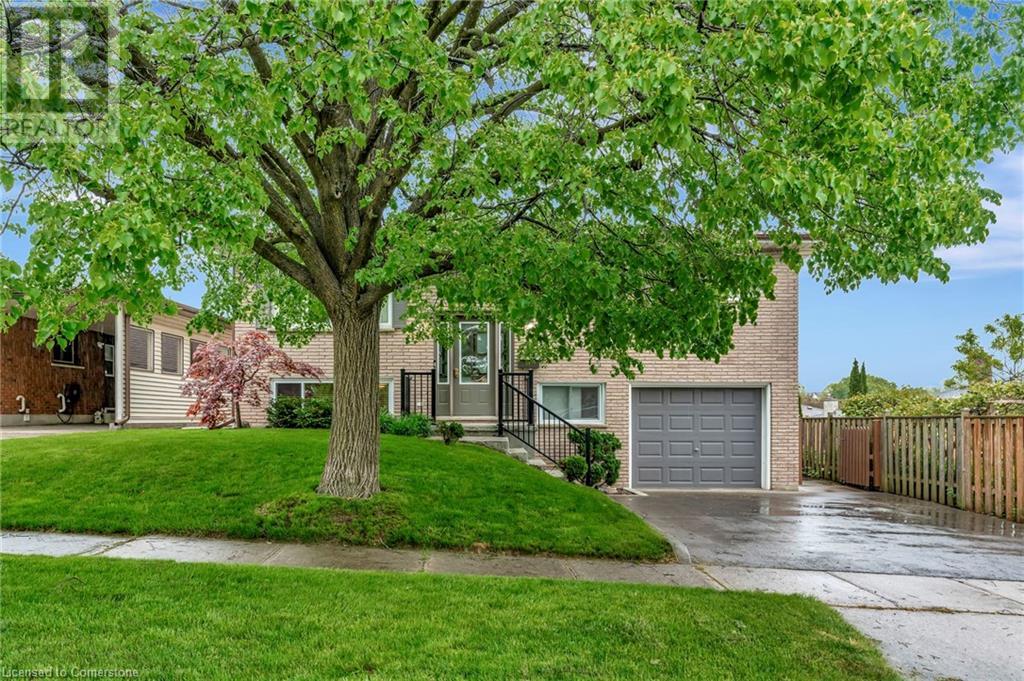 25 Grenadier Road, Cambridge, Ontario  N1R 6E8 - Photo 2 - 40733968