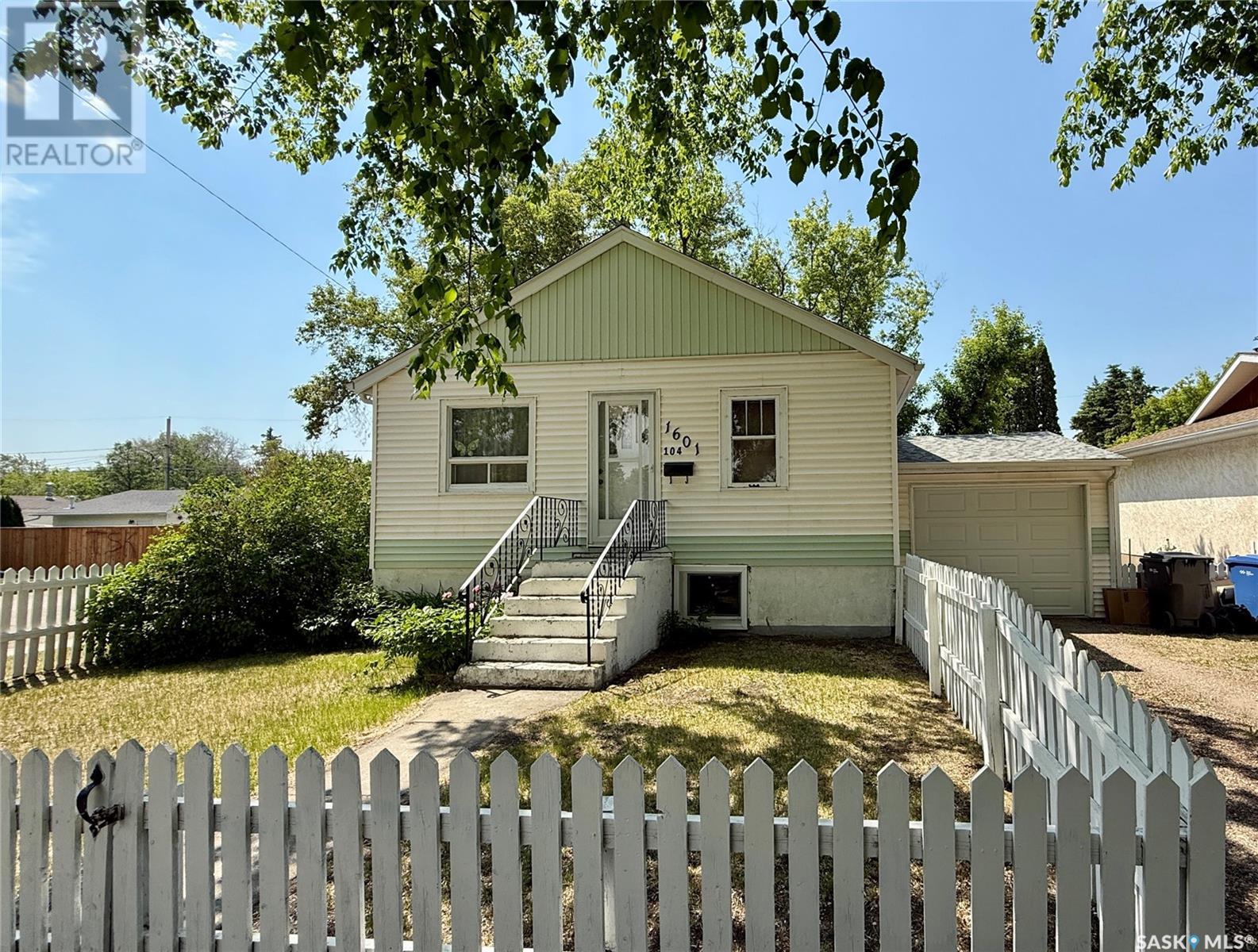 1601 104th STREET, north battleford, Saskatchewan