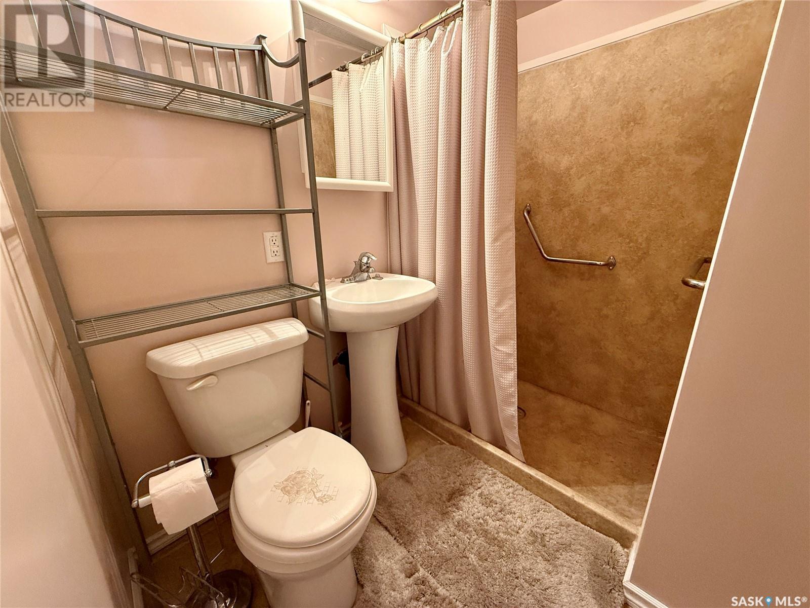 1601 104th Street, North Battleford, Saskatchewan  S9A 1P6 - Photo 24 - SK008945