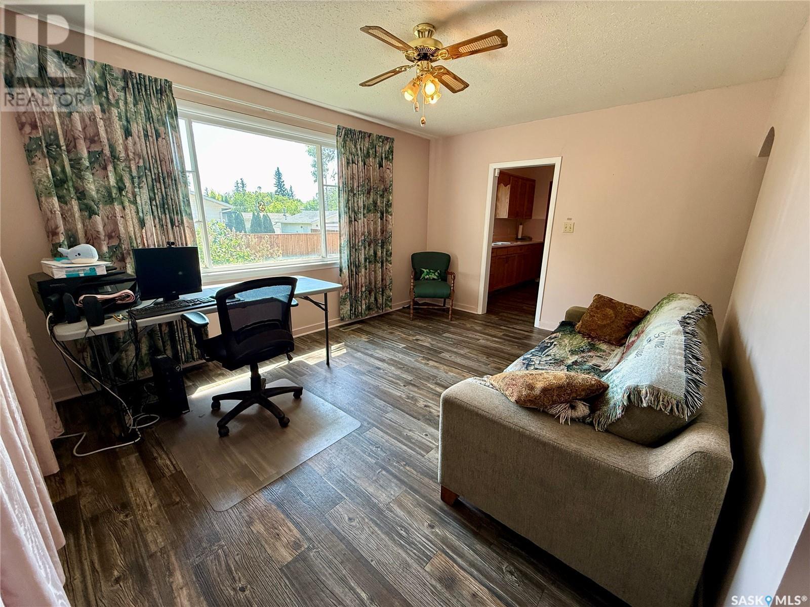 1601 104th Street, North Battleford, Saskatchewan  S9A 1P6 - Photo 3 - SK008945