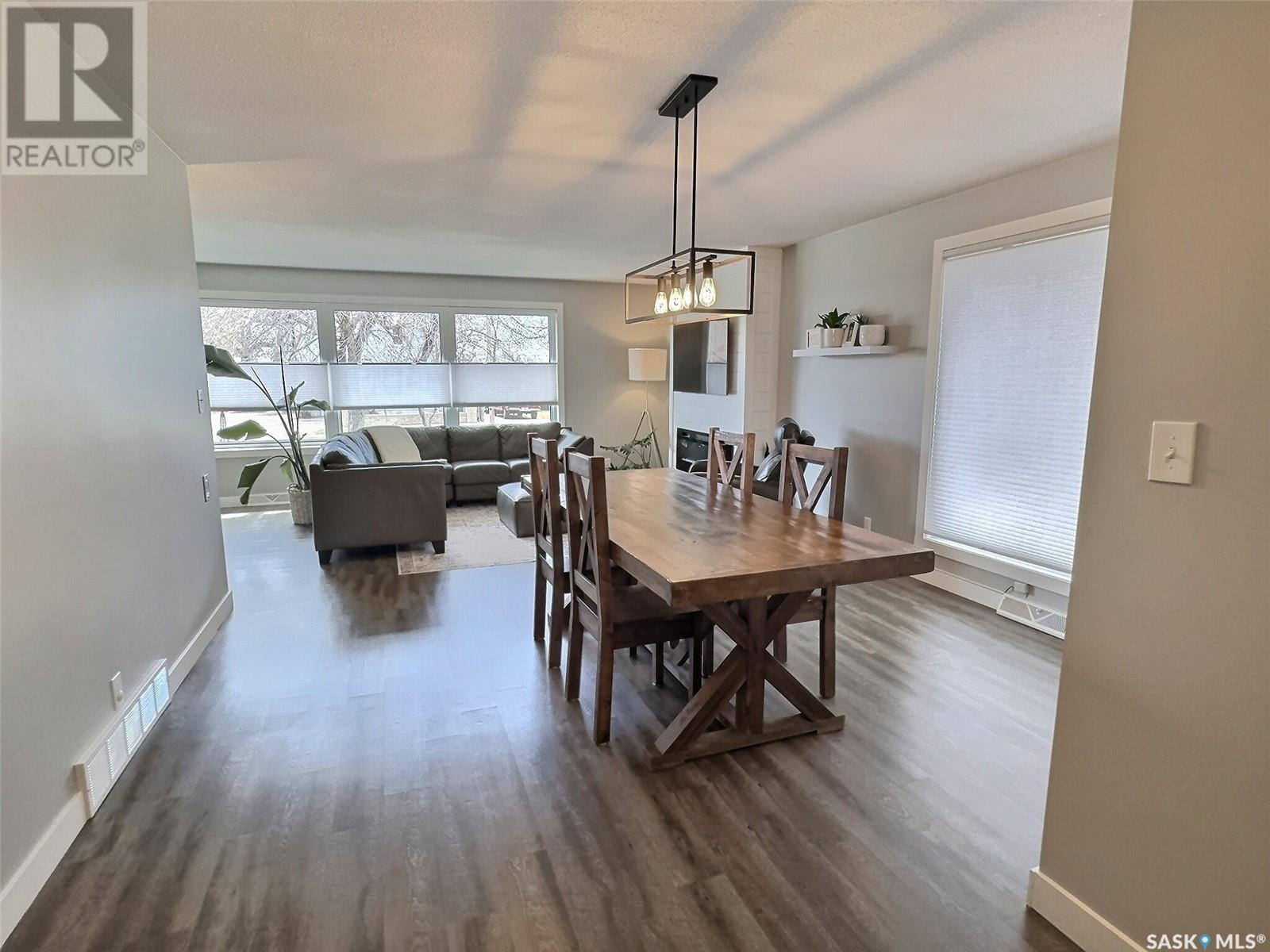 1017 2nd Street, Estevan, Saskatchewan  S4A 0L6 - Photo 12 - SK004554
