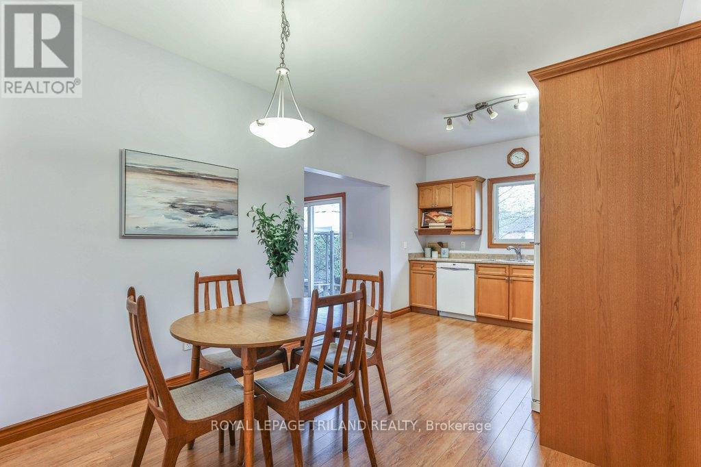 41 Greyrock Crescent, London East, Ontario  N5Y 6L4 - Photo 12 - X12208603
