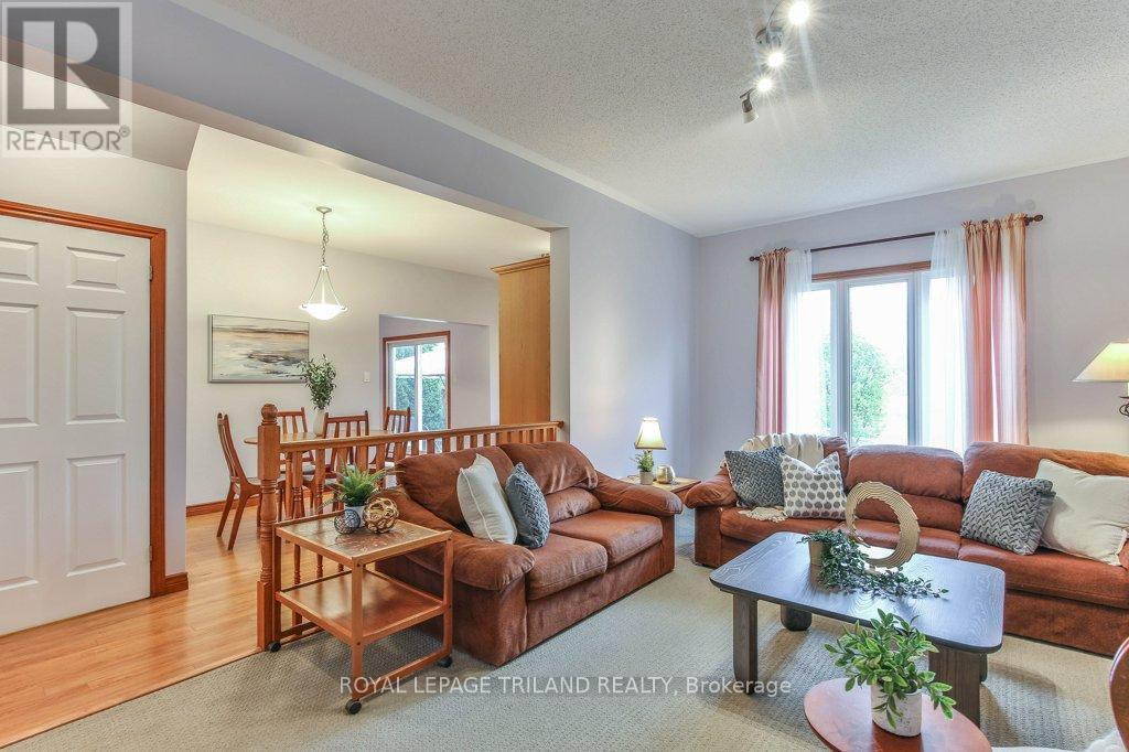 41 Greyrock Crescent, London East, Ontario  N5Y 6L4 - Photo 14 - X12208603