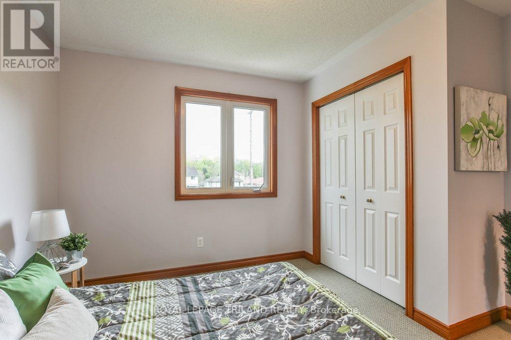 41 Greyrock Crescent, London East, Ontario  N5Y 6L4 - Photo 26 - X12208603