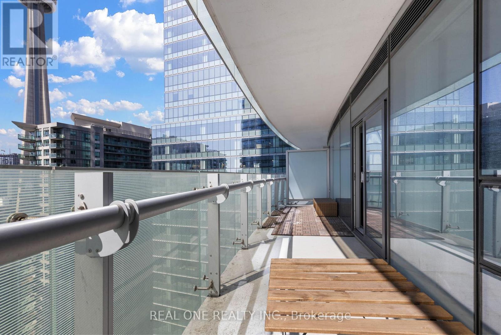 2506 - 14 York Street, Toronto, Ontario  M5J 0B1 - Photo 14 - C12208598