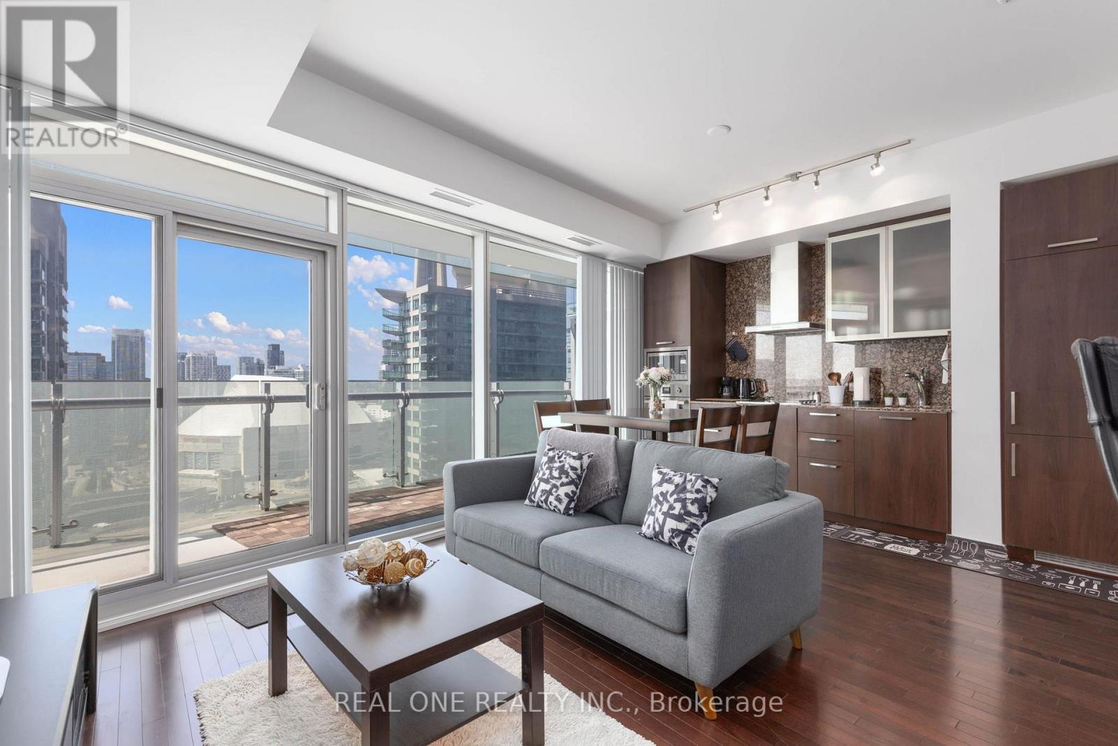 2506 - 14 York Street, Toronto, Ontario  M5J 0B1 - Photo 3 - C12208598