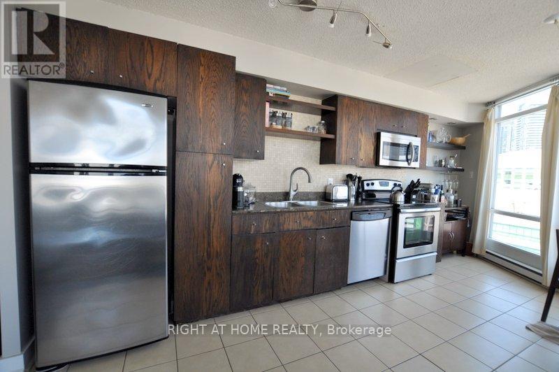 2301 - 361 Front Street W, Toronto, Ontario  M5V 3R5 - Photo 8 - C12208616
