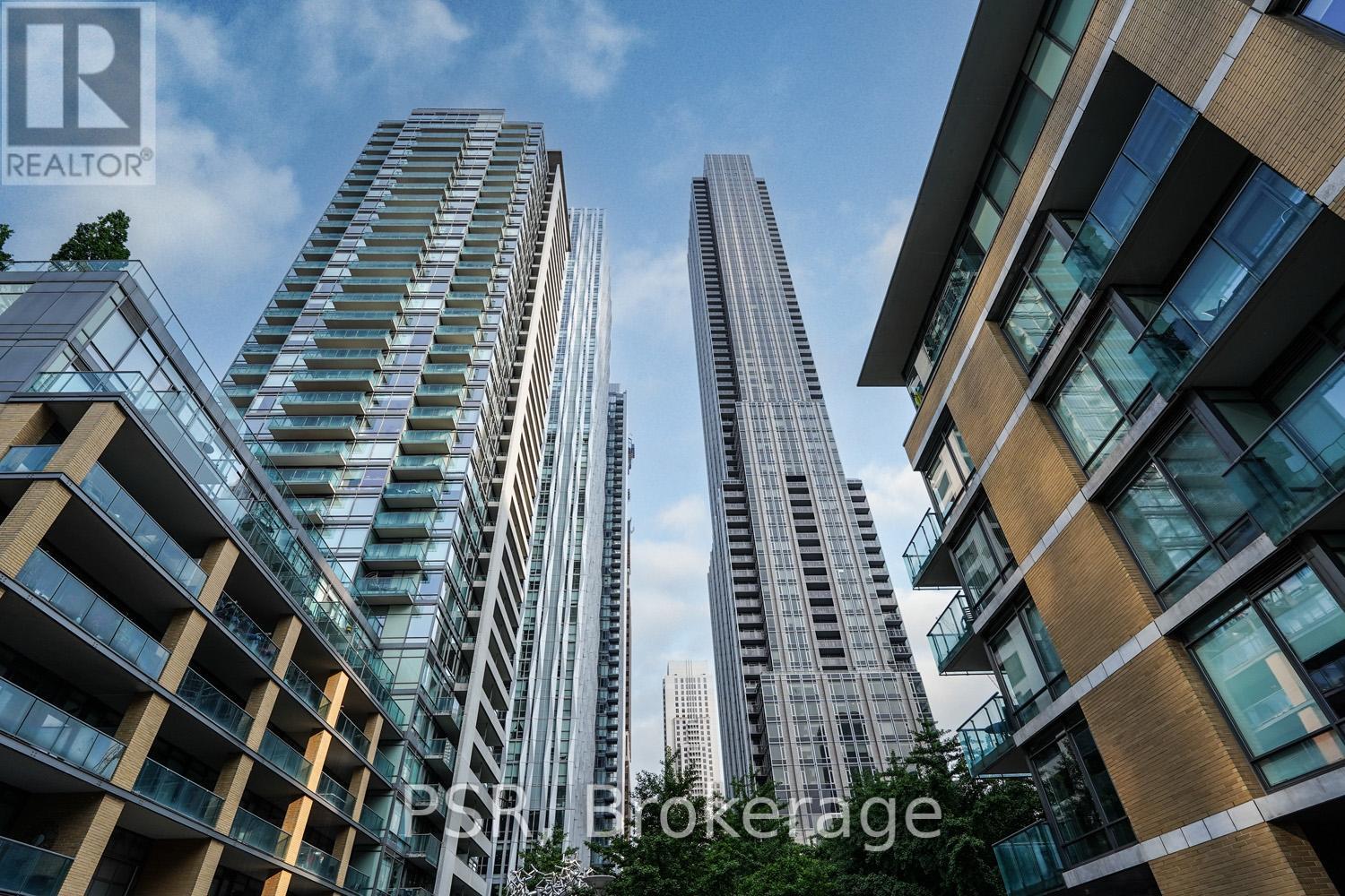 2103 - 18 YORKVILLE AVENUE, Toronto, Ontario