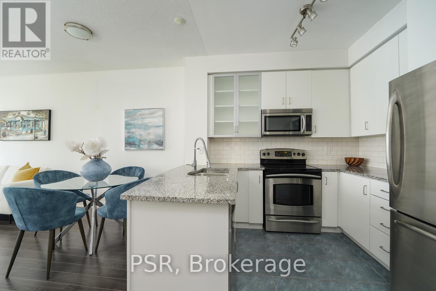 2103 - 18 Yorkville Avenue, Toronto, Ontario  M4W 3Y8 - Photo 5 - C12208623