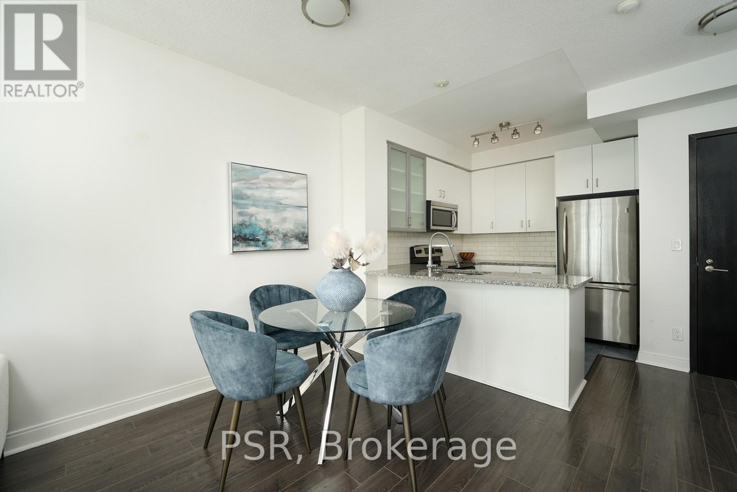 2103 - 18 Yorkville Avenue, Toronto, Ontario  M4W 3Y8 - Photo 8 - C12208623