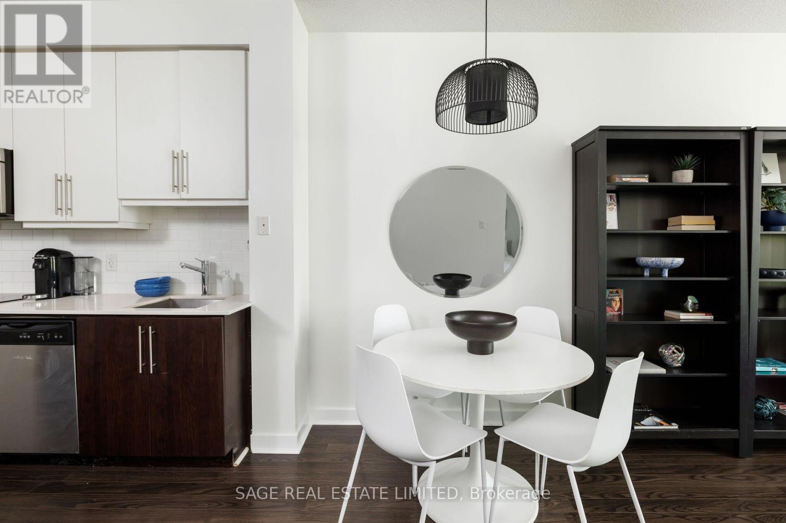 307 - 1171 Queen Street W, Toronto, Ontario  M6J 0A5 - Photo 4 - C12208625