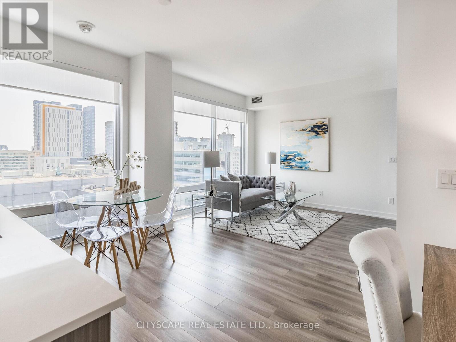 1302 - 20 Edward Street N, Toronto, Ontario  M5G 0C5 - Photo 11 - C12208628