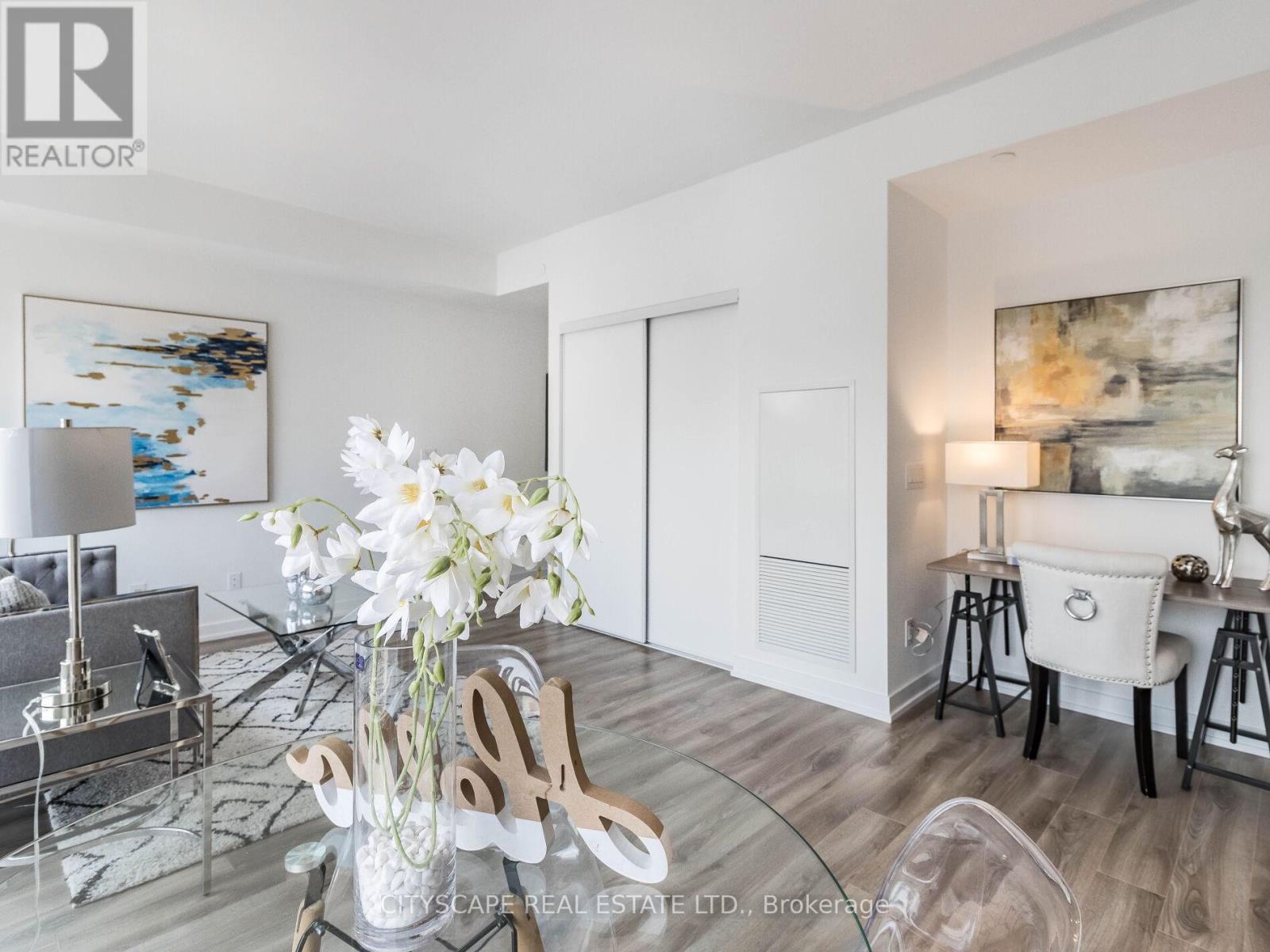 1302 - 20 Edward Street N, Toronto, Ontario  M5G 0C5 - Photo 13 - C12208628