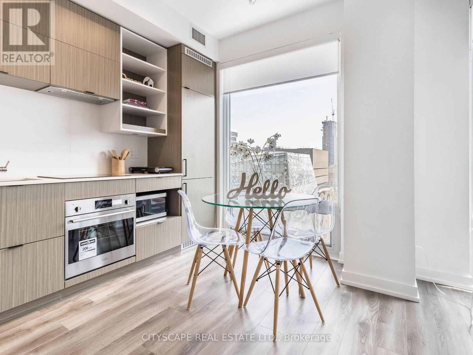 1302 - 20 Edward Street N, Toronto, Ontario  M5G 0C5 - Photo 14 - C12208628