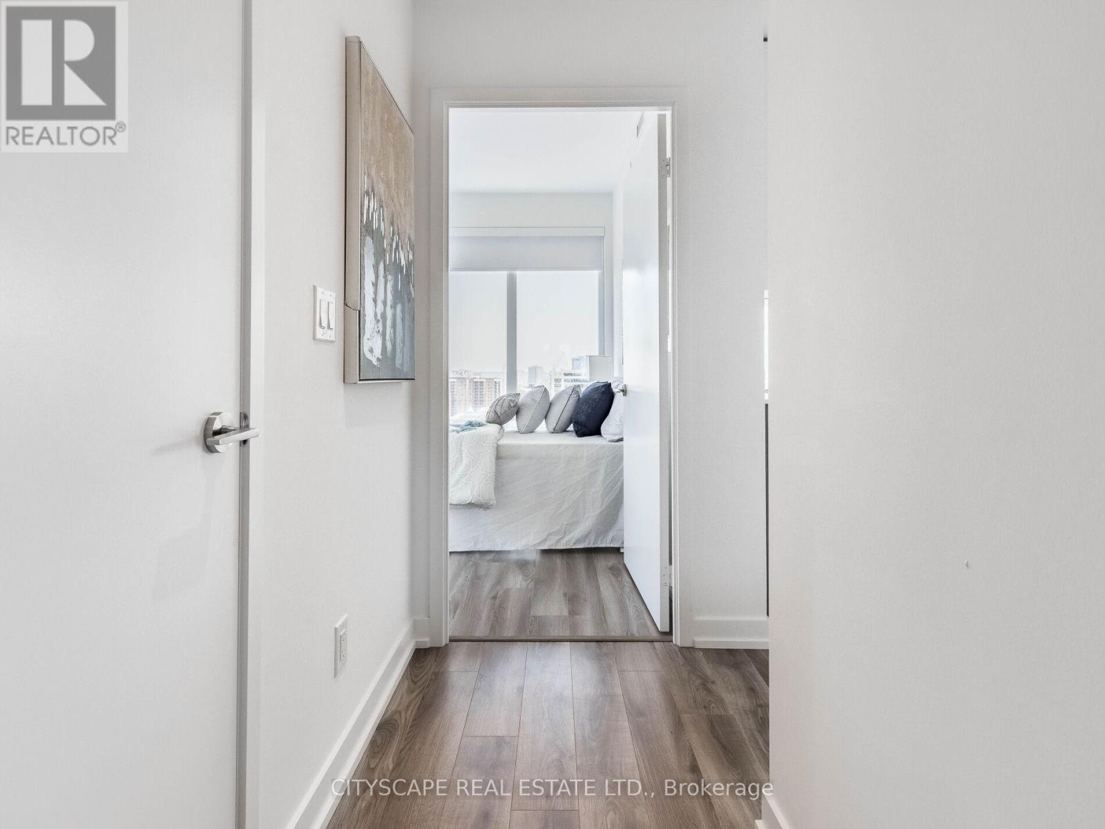 1302 - 20 Edward Street N, Toronto, Ontario  M5G 0C5 - Photo 18 - C12208628