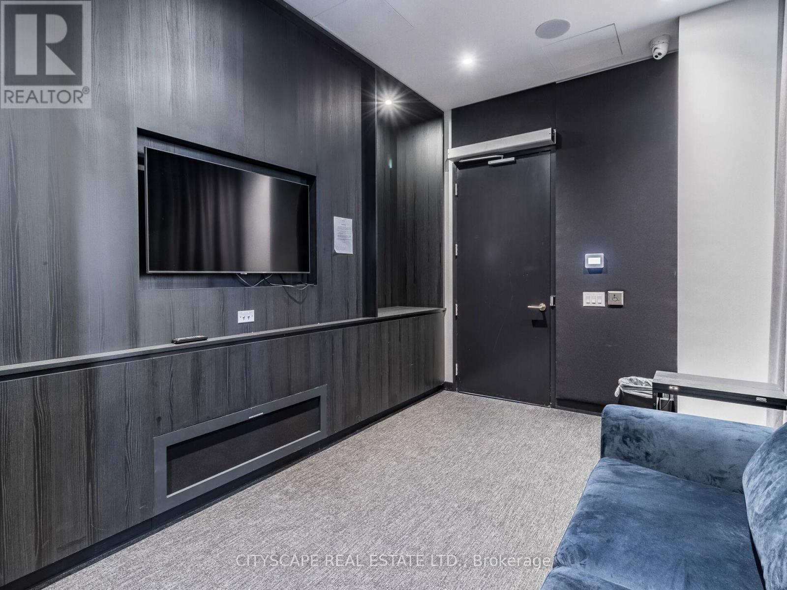 1302 - 20 Edward Street N, Toronto, Ontario  M5G 0C5 - Photo 38 - C12208628