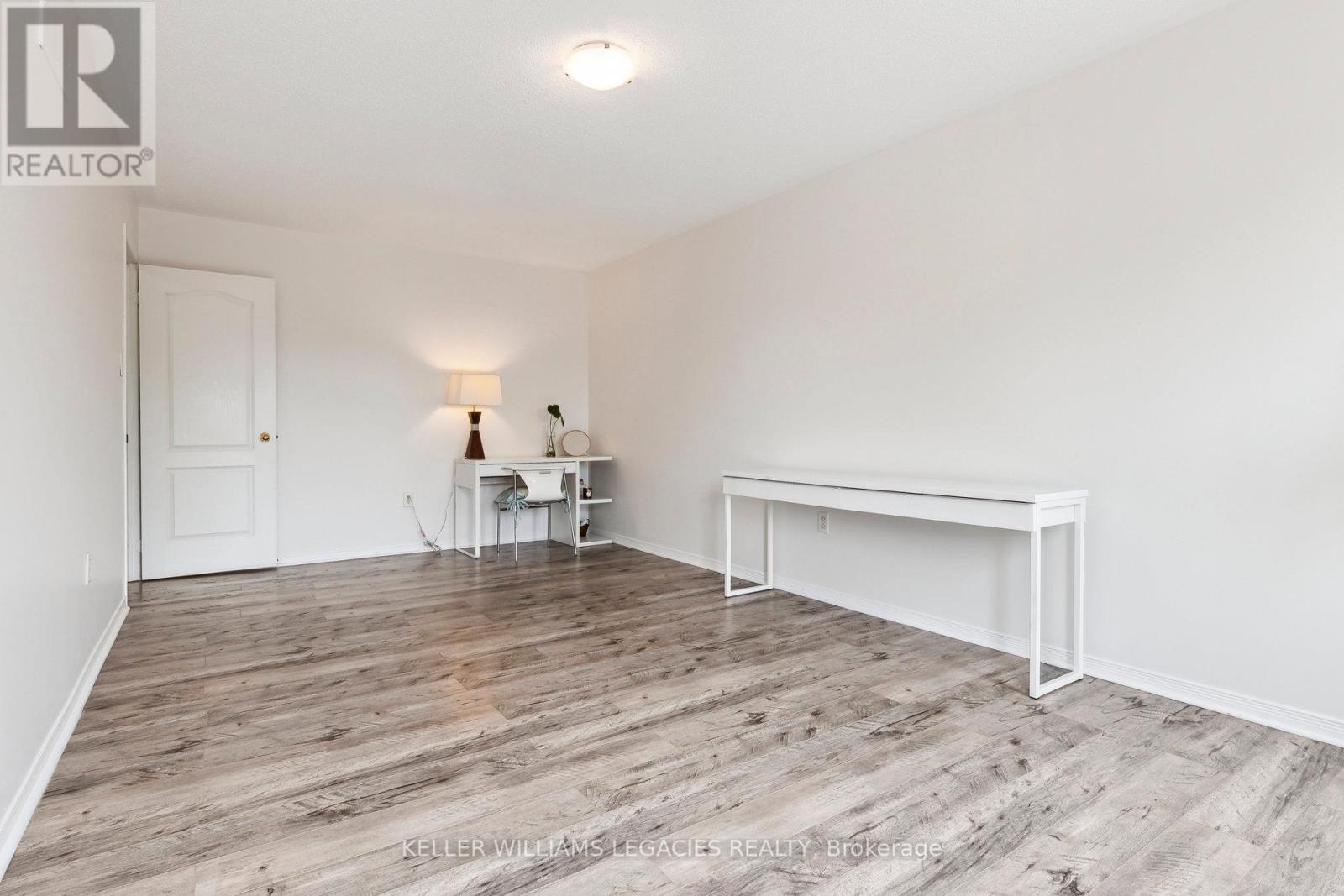 135 Mcsweeney Crescent, Ajax (Northwest Ajax), Ontario  L1T 4C8 - Photo 21 - E12208607