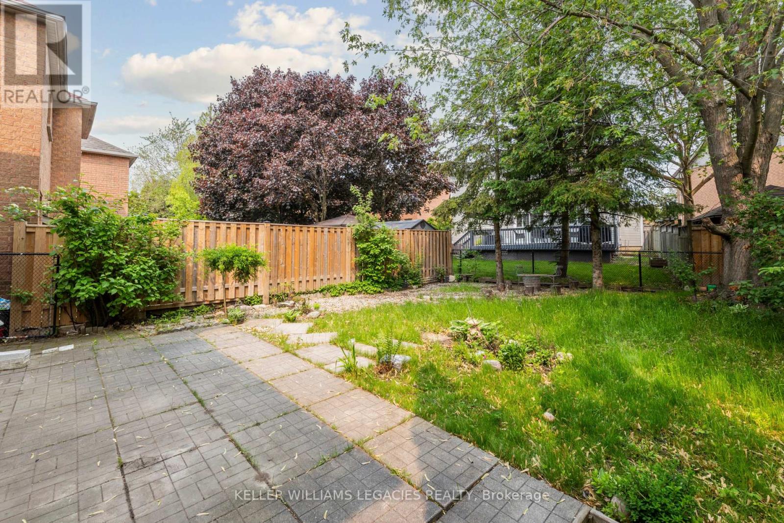 135 Mcsweeney Crescent, Ajax (Northwest Ajax), Ontario  L1T 4C8 - Photo 29 - E12208607