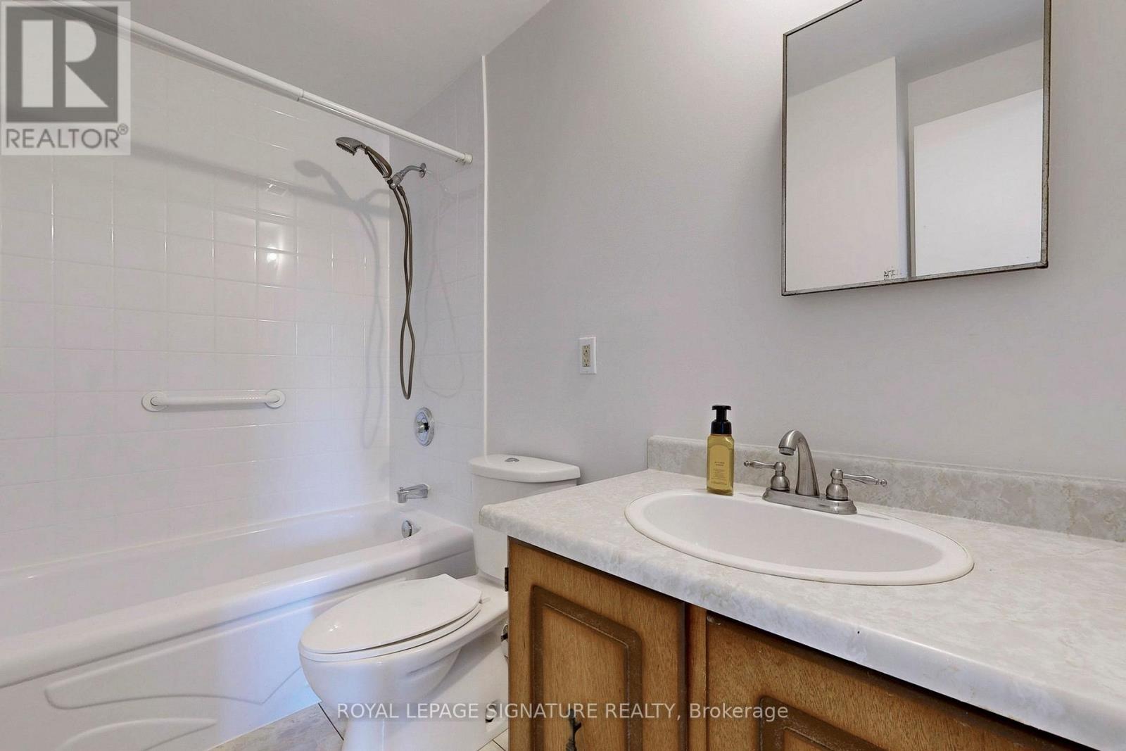 35 Crittenden Square, Toronto (Malvern), Ontario  M1B 1V2 - Photo 12 - E12208612