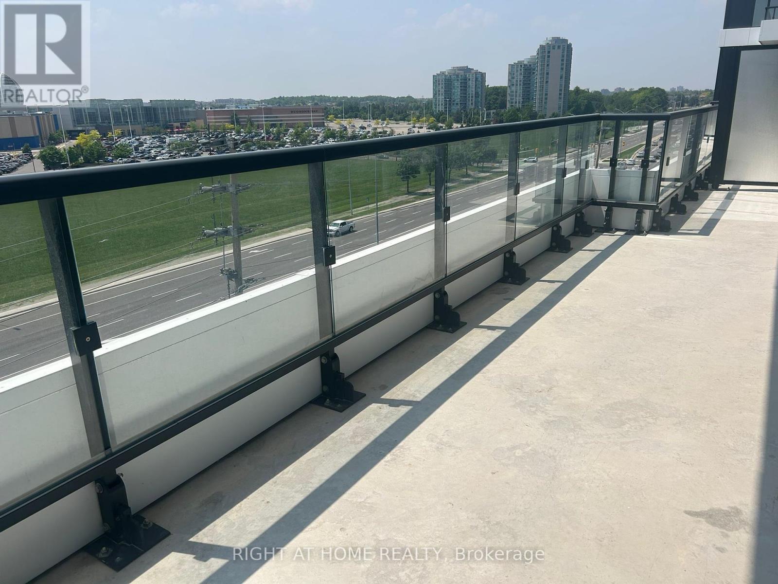 723 - 2485 Eglinton Avenue W, Mississauga (Central Erin Mills), Ontario  L5M 2T1 - Photo 17 - W12208583