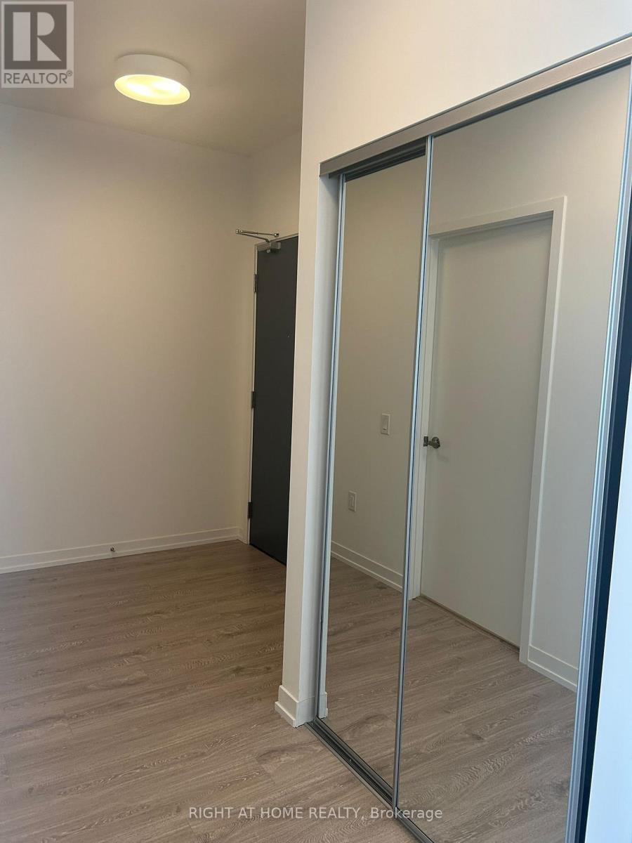 723 - 2485 Eglinton Avenue W, Mississauga (Central Erin Mills), Ontario  L5M 2T1 - Photo 13 - W12208583