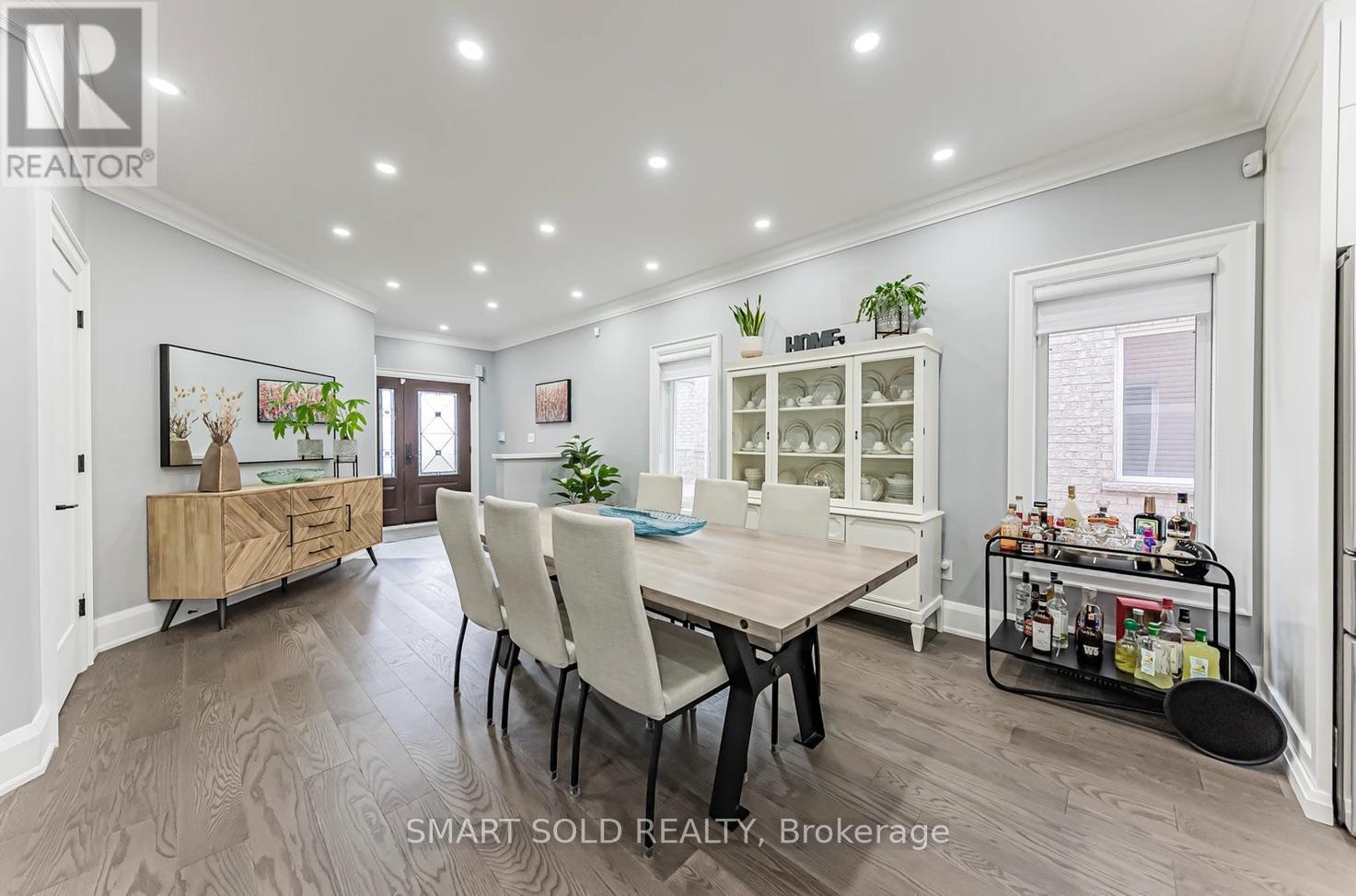 65 Melbourne Drive, Richmond Hill, Ontario  L4S 2V2 - Photo 10 - N12208595
