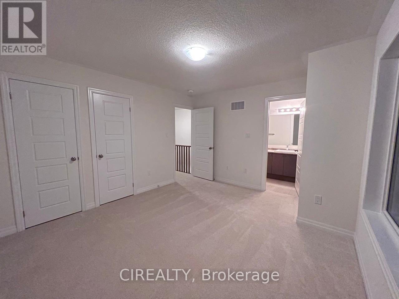 118 Solstice Circle, Newmarket (Woodland Hill), Ontario  L3X 0L5 - Photo 21 - N12208606