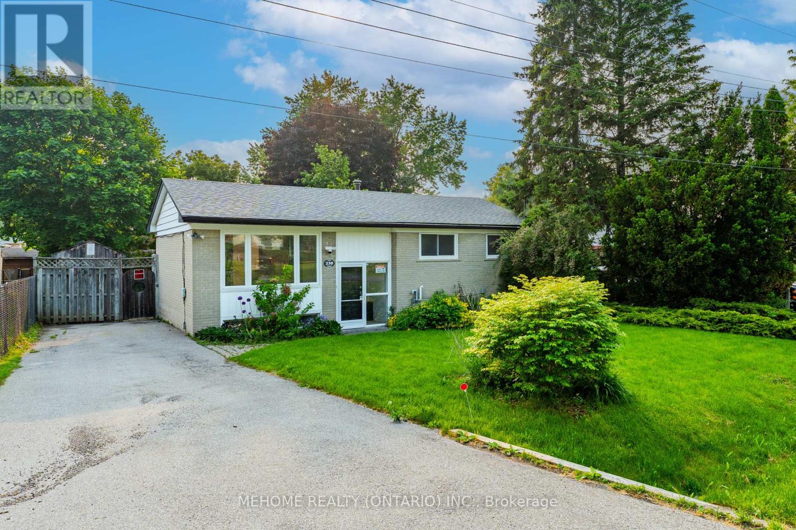 230 EAST STREET, East Gwillimbury, Ontario