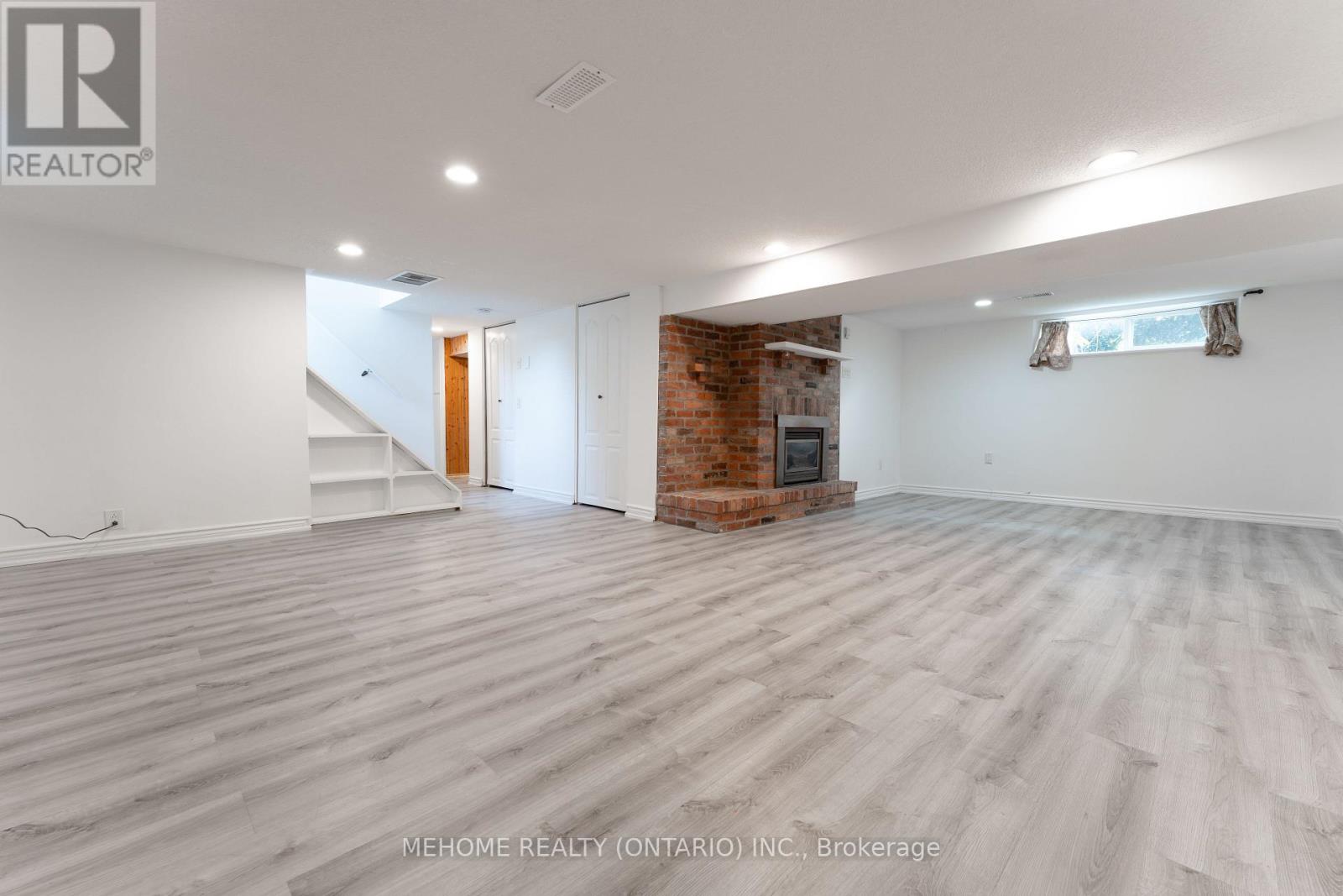 230 East Street, East Gwillimbury, Ontario  L9N 1K8 - Photo 28 - N12208608
