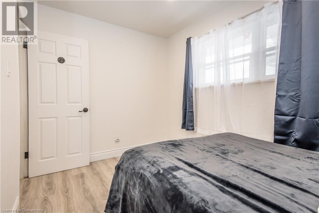 33 Third Avenue, Cambridge, Ontario  N1S 2C5 - Photo 6 - 40738749