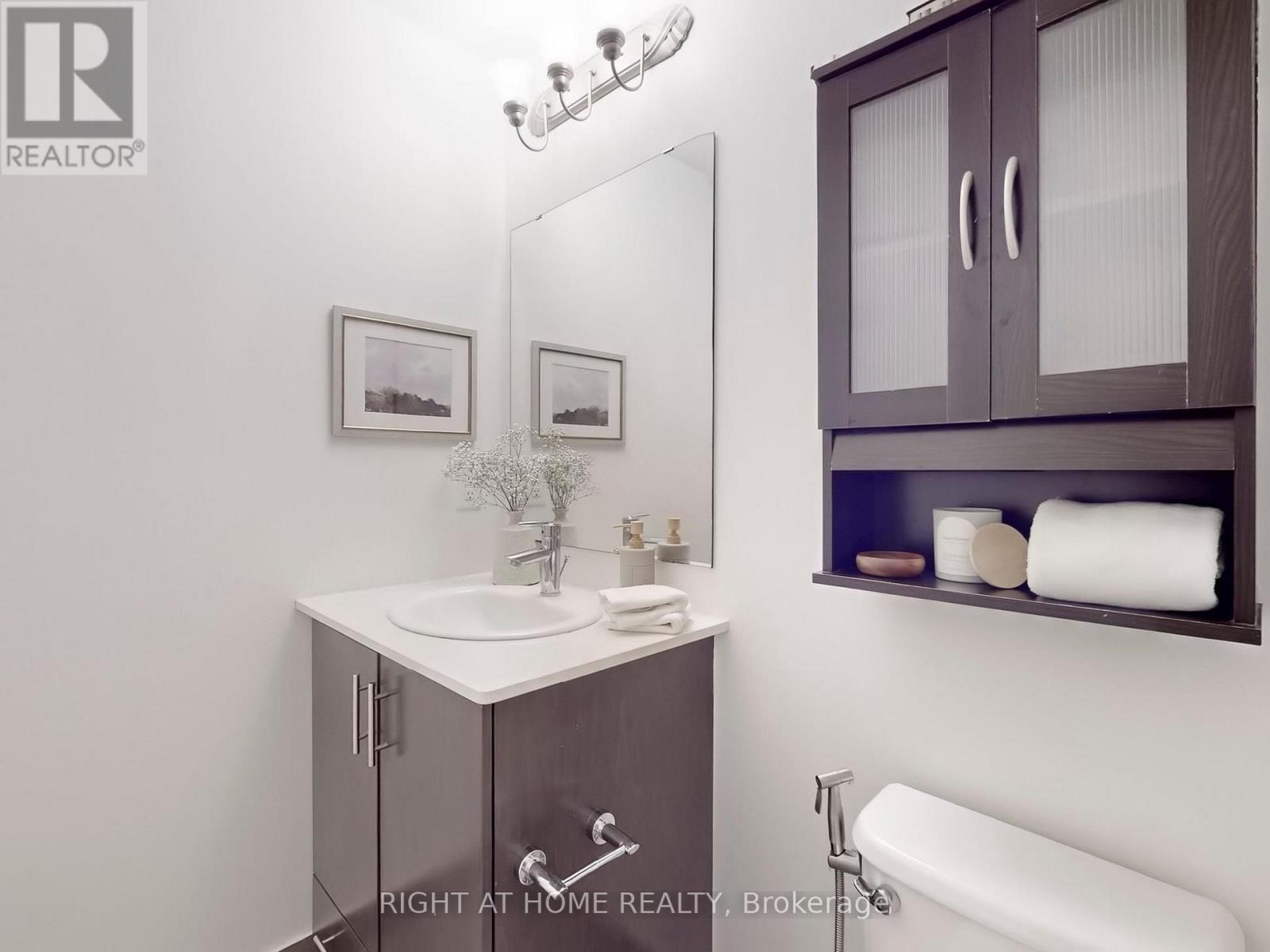 2601 - 360 Square One Drive, Mississauga, Ontario  L5B 0G7 - Photo 16 - W12208600