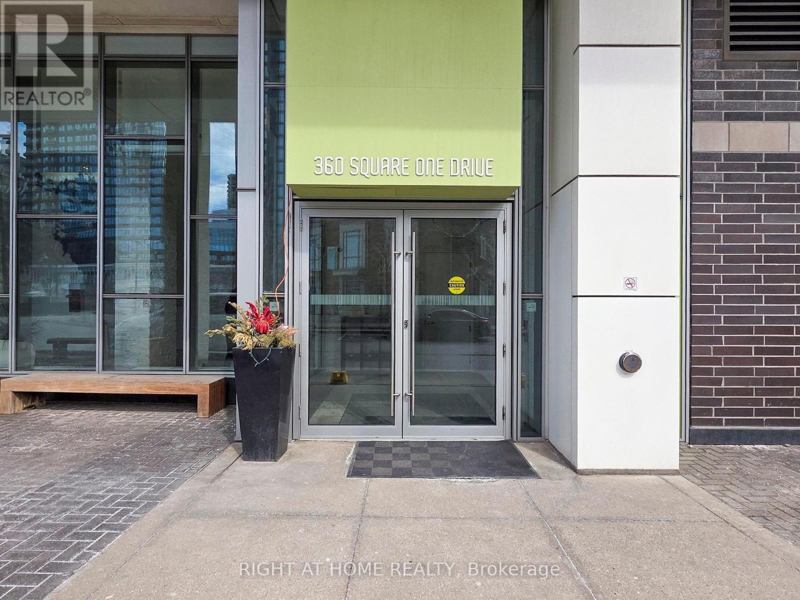 2601 - 360 Square One Drive, Mississauga, Ontario  L5B 0G7 - Photo 30 - W12208600