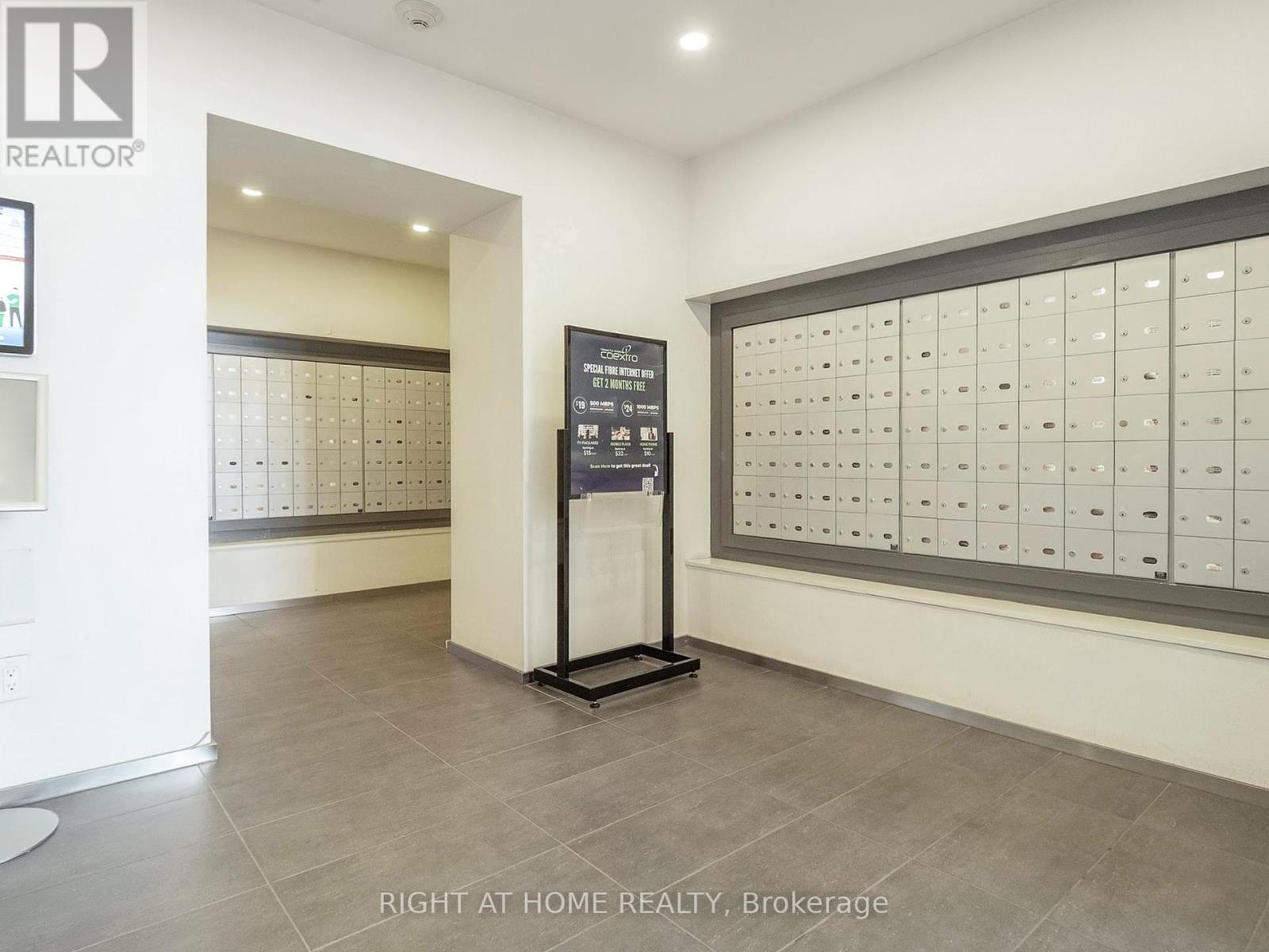 2601 - 360 Square One Drive, Mississauga, Ontario  L5B 0G7 - Photo 46 - W12208600