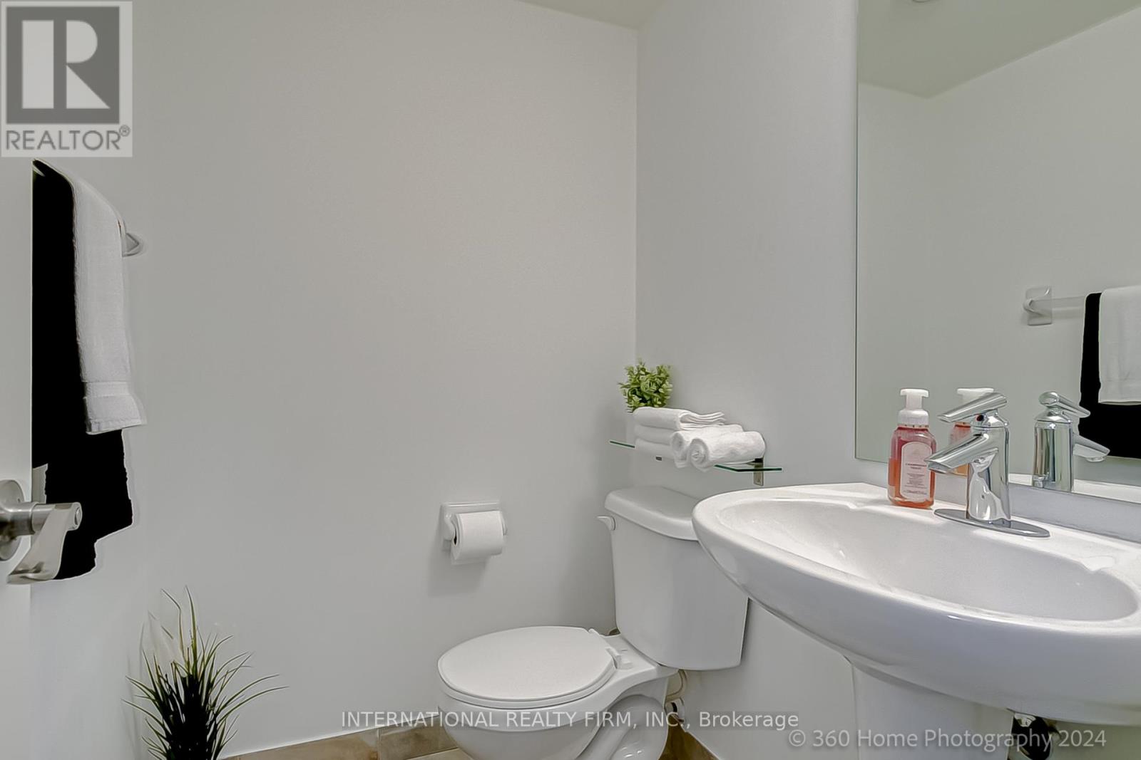 909 - 1070 Sheppard Avenue W, Toronto, Ontario  M3J 0G8 - Photo 19 - W12208613