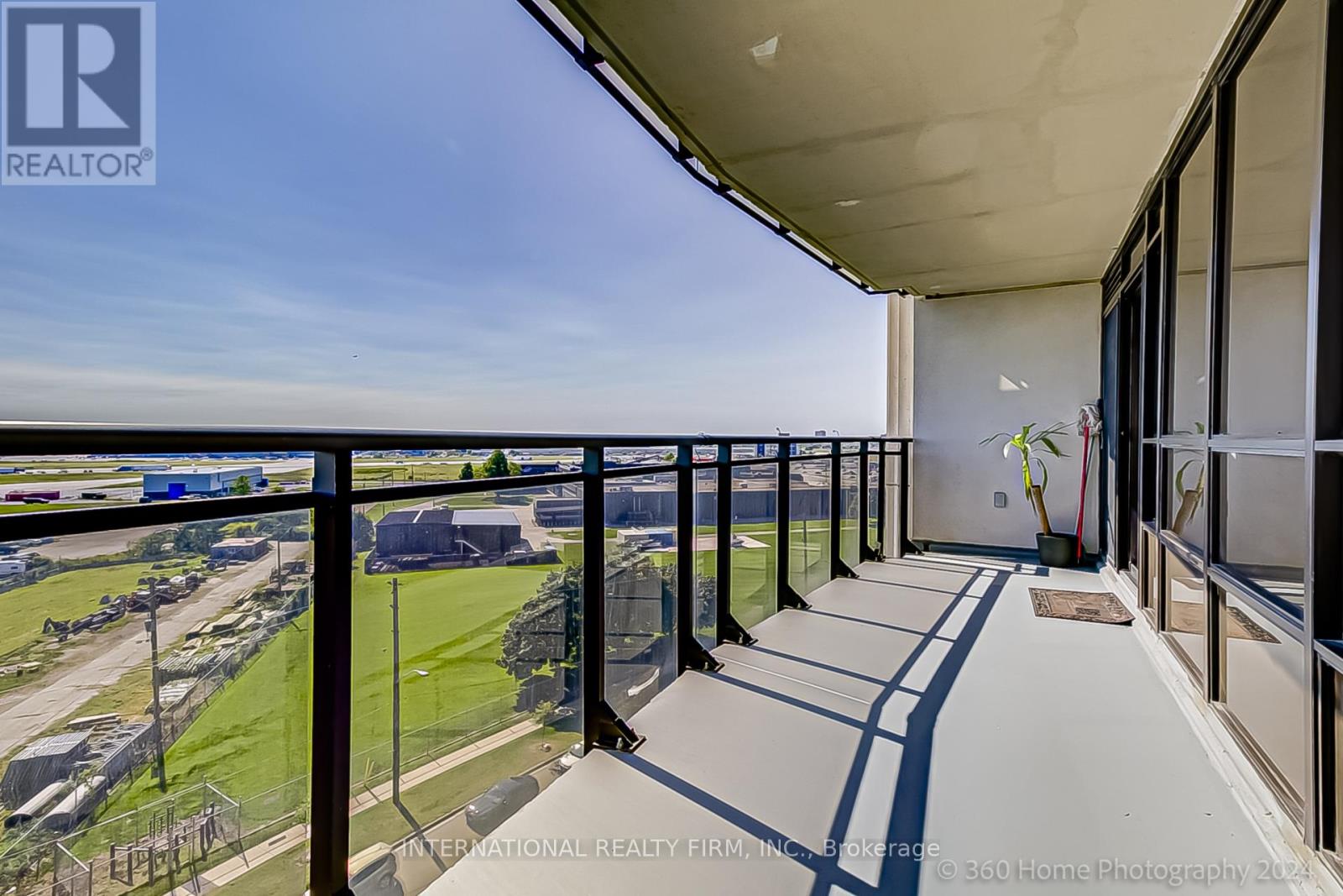 909 - 1070 Sheppard Avenue W, Toronto, Ontario  M3J 0G8 - Photo 21 - W12208613