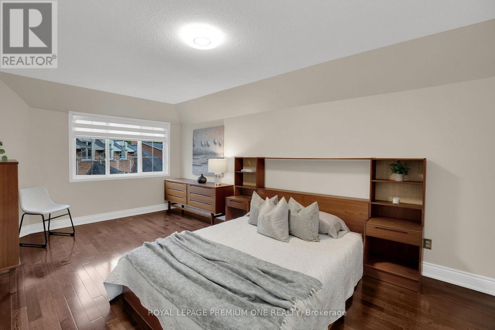 40 Parkend Avenue, Brampton, Ontario  L6Y 1B2 - Photo 26 - W12208615