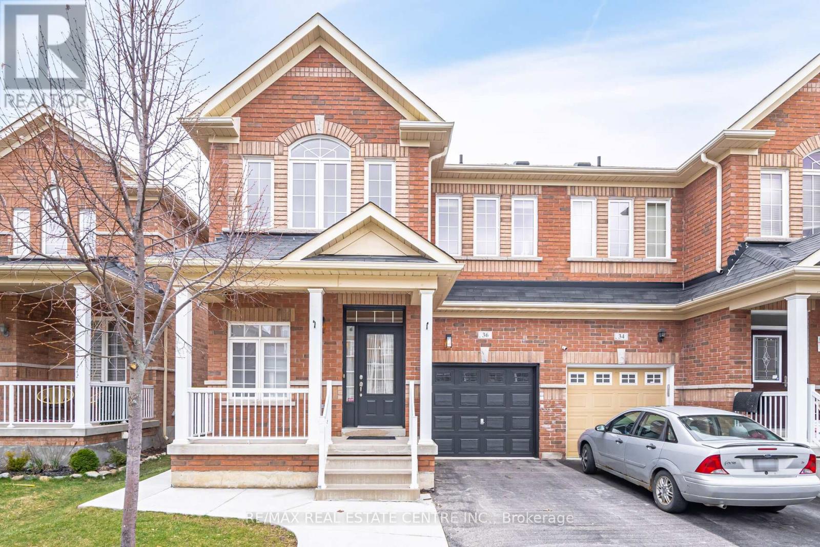 UPPER FLOOR ONLY - 36 CALLALILY ROAD, Brampton, Ontario