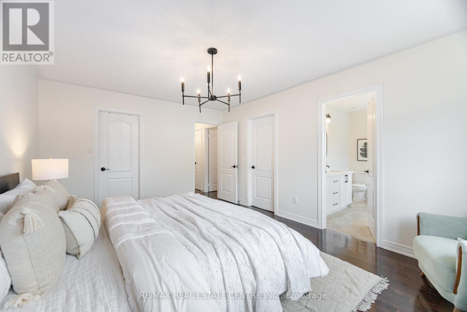 Upper Floor Only - 36 Callalily Road, Brampton, Ontario  L7A 0M2 - Photo 26 - W12208618